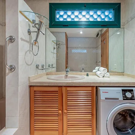 Lovely In With Kitchen